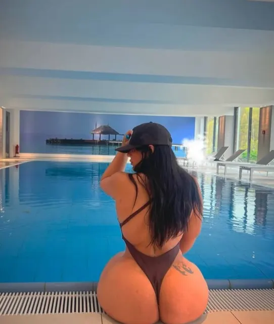 Valeria Sweet